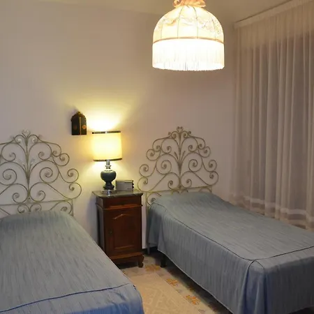 Apartment Rocce Di Capo Mimosa - *